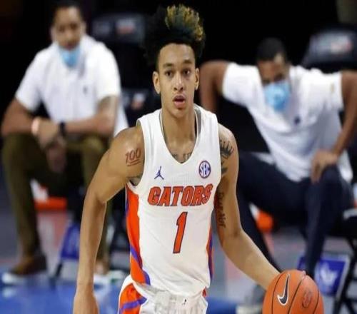 国足新年首,训着力新人,融合,FB体育平台,FB体育官方网站,FB体育登录入口,FB体育app下载